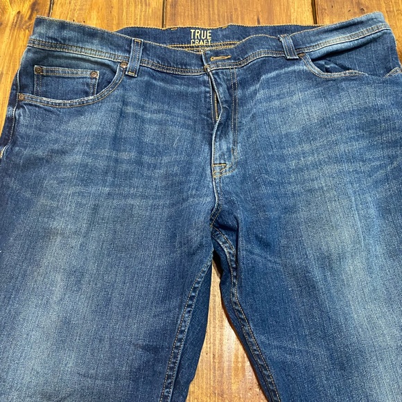 Men’s Jeans - Picture 2 of 3